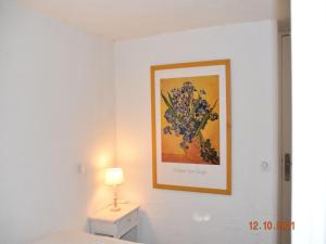 Maisons de vacances Rural villa with shared pool and tennis court : photos des chambres