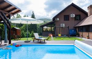 Amazing Home In Novo Zvecevo With Sauna