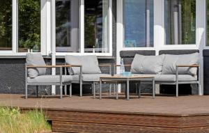 2 Bedroom Beautiful Home In Skjern