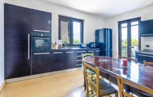 Nice Home In Giffoni Sei Casali