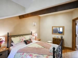 The Red House - Uk39234