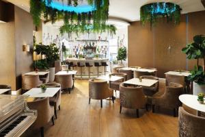 Hotel Xenia - Autograph Collection