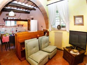Villa in Uzzano with Private Pool & Garden