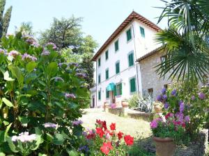 Villa in Uzzano with Private Pool & Garden