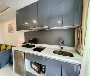 Arcadia Continental 1 bedroom Pool View