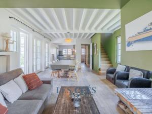 Villa proche centre et plage avec animaux admis, parking - FR-1-821-39