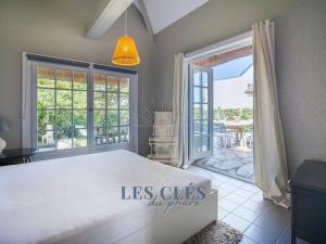 Villa proche centre et plage avec animaux admis, parking - FR-1-821-39