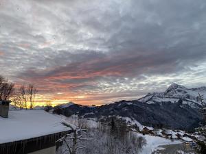 Appartement pour 4 pers., 2 chambres, parking inclus - FR-1-733-168