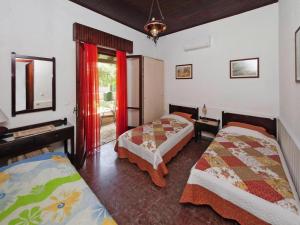 Acharavi Holiday Retreat Near the Bay