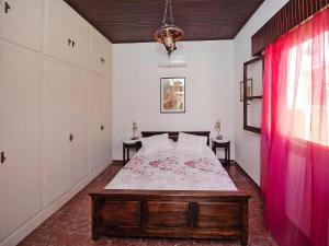 Acharavi Holiday Retreat Near the Bay