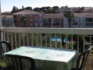 Appartement climatisé 2 pièces, près des plages et commerces, centre de Sainte-Maxime - FR-1-780-19