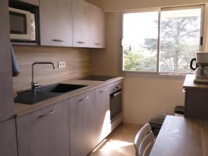 Appartement 2 pièces climatisé avec garage à Sainte-Maxime - FR-1-780-21