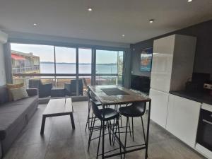 Appartement climatisé 2 pièces avec vue mer, centre-ville Sainte-Maxime, animaux acceptés - FR-1-780-26
