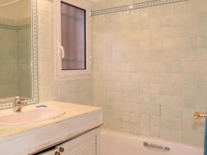 Appartement 2 pièces avec piscine et garage, animaux acceptés à Sainte-Maxime - FR-1-780-45