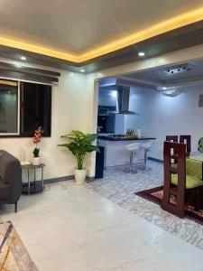 Cai Residence - Stylish 2BR Staycation near EK & Tagaytay Gateway