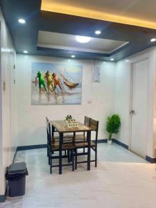 Cai Residence - Stylish 2BR Staycation near EK & Tagaytay Gateway