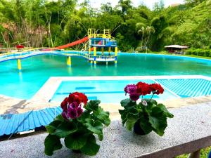 HOTEL Parque recreacional EL LAGO LIBANO