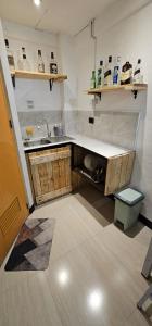 Adorable - 3A, The Bar