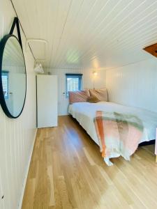 Modern Summer House Near Enebærodde With Sea View