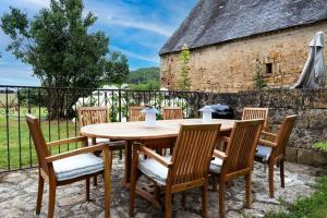 Maisons de vacances Historic Manor In The Heart Of Perigord Noir : photos des chambres