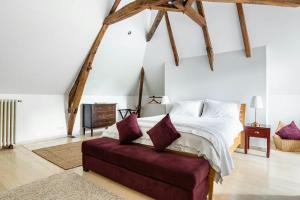 Maisons de vacances Charming Manor Nestled In Charente Vineyards : photos des chambres