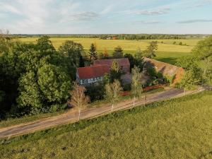 Secluded Holiday Home With Garden