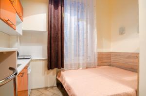 Economy Apartment on Rappoporta 7a-1