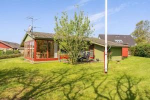 Cozy Cottage Close To The Beach And Attractions