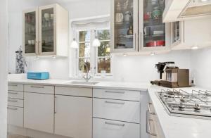 Beachfront Summerhouse With Amazing View And Peace