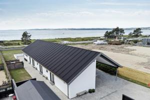 Gather The Family With Ebeltoft Vig As Neighbour