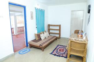 Eva Bliss-French Stay , 2mins Walk To Rock Beach