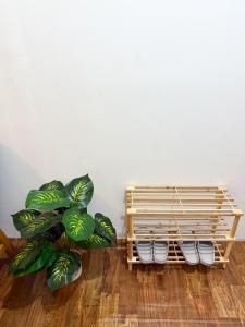 Lees Transient Unit 5