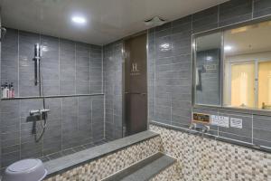 Bugok Royal Tourist Hotel