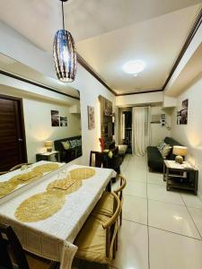 36T2 Chic Corner, Horizons 101, Cebu City