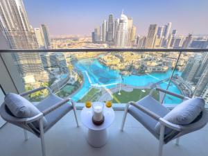 GRANDE SIGNATURE with a direct Burj Khalifa view and Private Fountain Show at high floor with DXB AIRPORT VIP Shuttle option for 6 guests