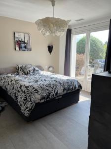 Villas Villa Moderne avec Piscine : photos des chambres