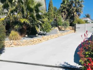 Villas Villa Moderne avec Piscine : photos des chambres