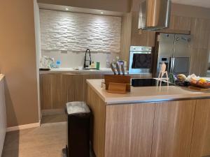 Villas Villa Moderne avec Piscine : photos des chambres