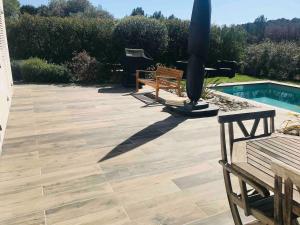 Villas Villa Moderne avec Piscine : photos des chambres