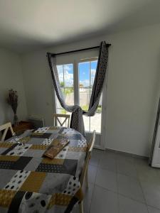 Maisons de vacances Maison proche du pont de l ile d Oleron : photos des chambres