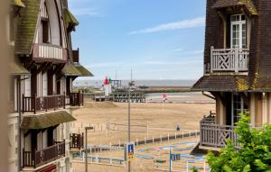 Awesome Apartment In Trouville Sur Mer