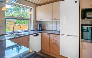 Beautiful Home In Højslev With Sauna