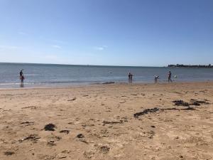 Maisons de vacances MOBIL HOME proche de la mer : Maison 2 Chambres