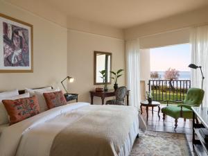 Egnatia Deluxe Guestroom with Private Balcony room in Grand Hotel Egnatia