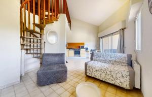 Pet Friendly Apartment In Hyères