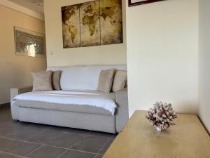 Beach, sun, air conditioning and parking in Agay!