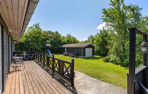 Awesome Home In Løgstør With Wifi