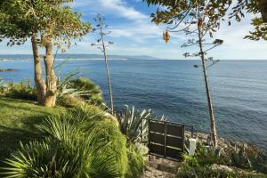 Villa with Sea View