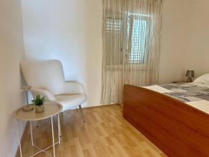 Seabreeze Mustel Apartment in Drage - Adults Only
