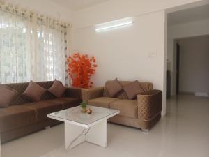 EXPAT STYLED 2 BHK IN BANER BALEWADI , Pune